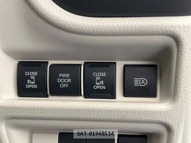 Toyota SIENTA 2022-09 8458407-3