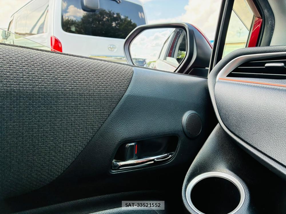 Toyota SIENTA 2019-09 8351498-22