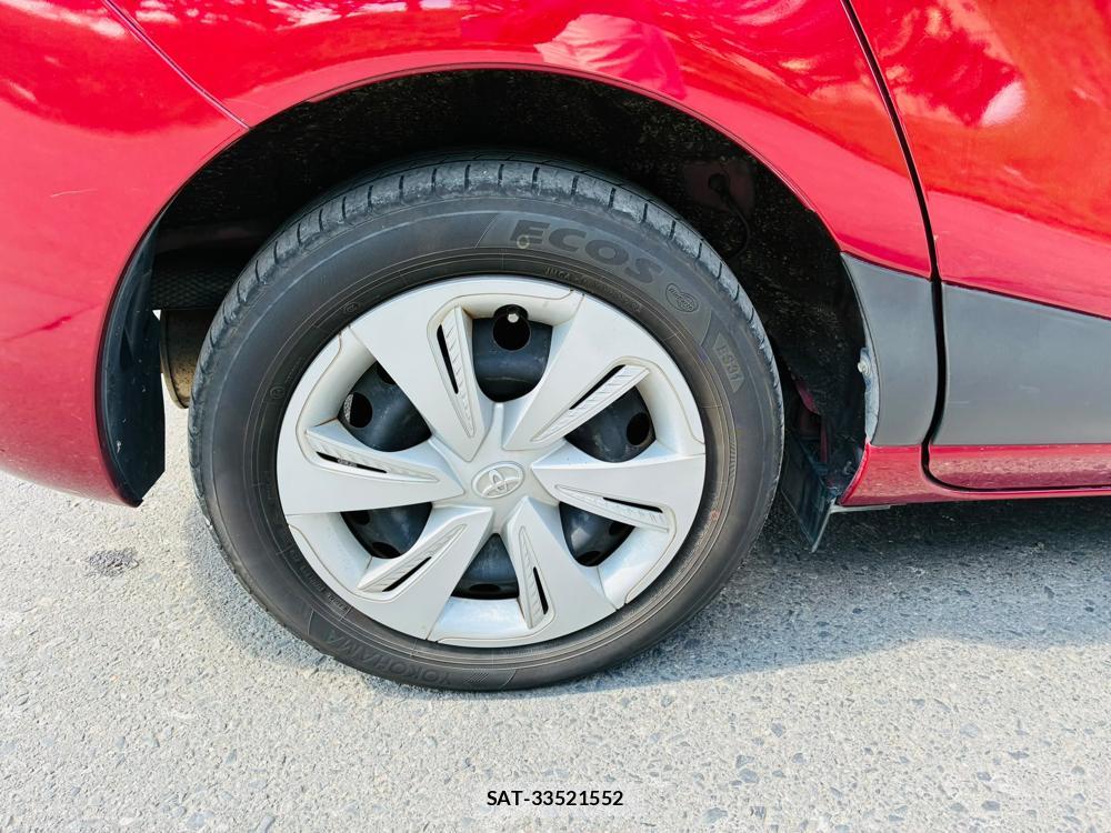 Toyota SIENTA 2019-09 8351498-29