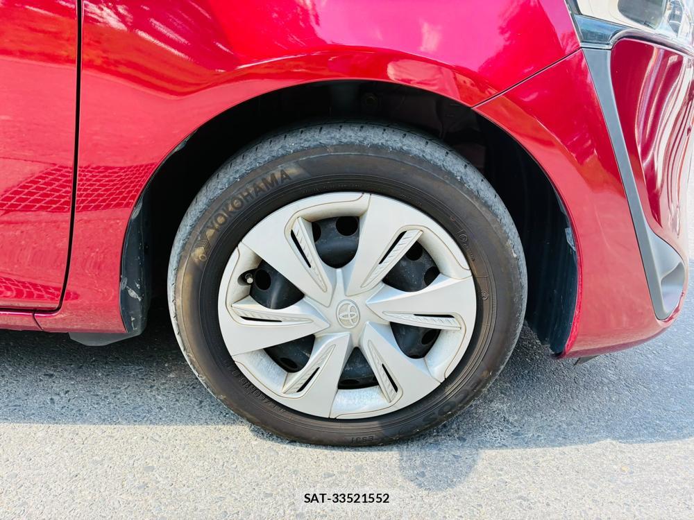 Toyota SIENTA 2019-09 8351498-30
