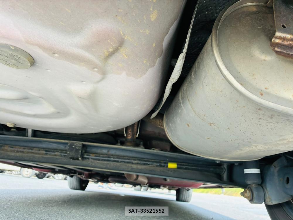 Toyota SIENTA 2019-09 8351498-38