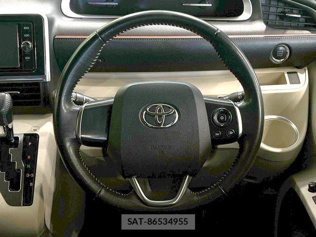 Toyota SIENTA 2017-11 8486077-11