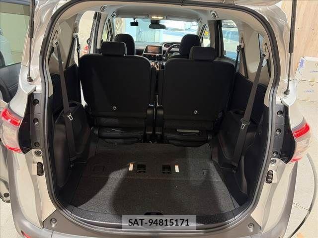 Toyota SIENTA 2016-06 8486082-10