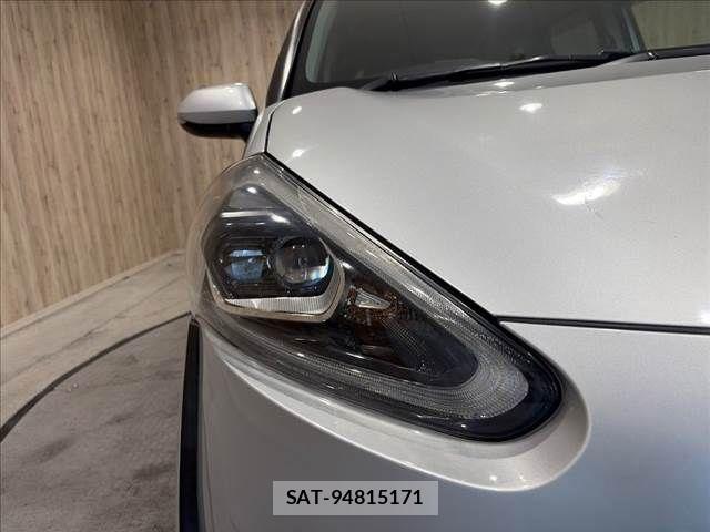 Toyota SIENTA 2016-06 8486082-23