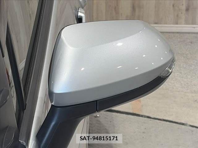 Toyota SIENTA 2016-06 8486082-26