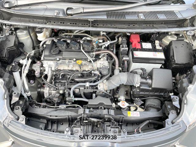 Toyota SIENTA 2023-12 8486076-17