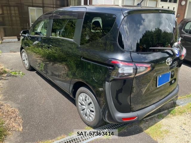 Toyota SIENTA 2018-03 8527358-6