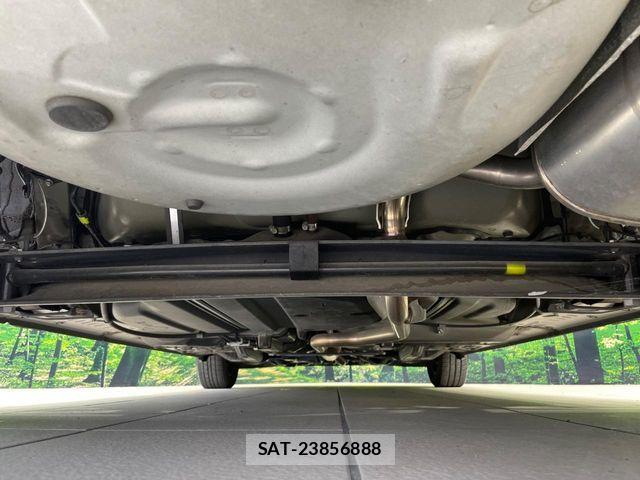 Toyota SIENTA 2015-07 8527349-19