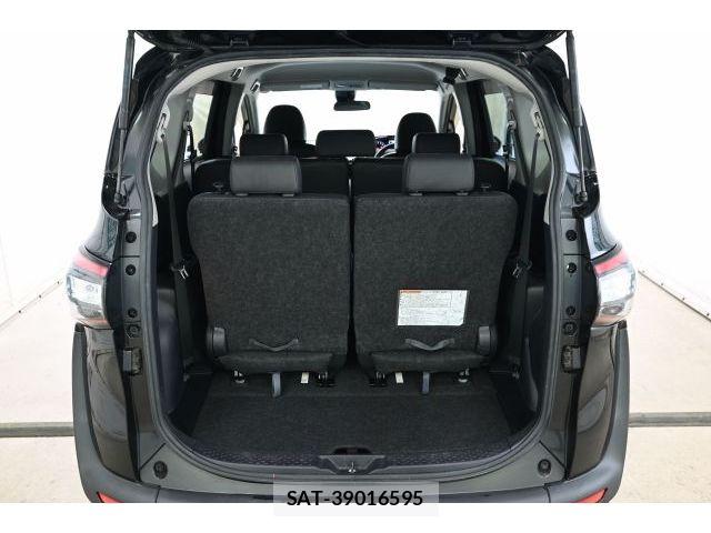 Toyota SIENTA 2018-03 8527351-14