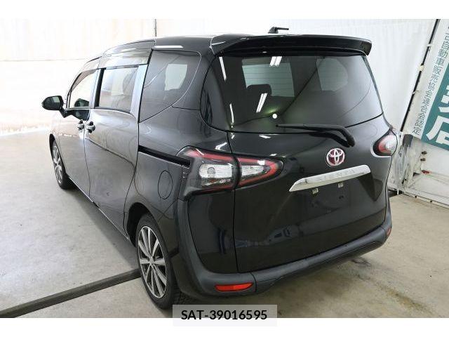Toyota SIENTA 2018-03 8527351-2