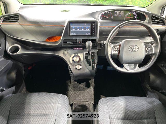 Toyota SIENTA 2016-06 8527342-1