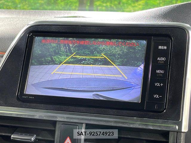 Toyota SIENTA 2016-06 8527342-3