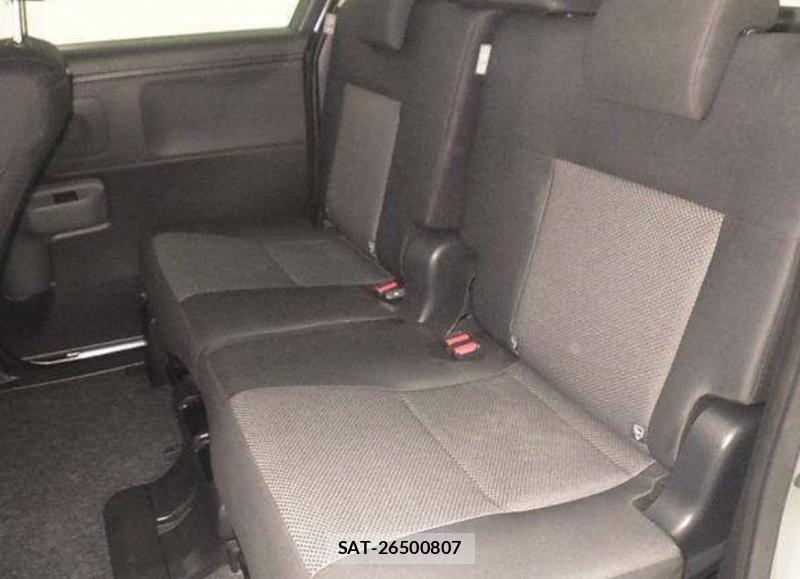 Toyota SIENTA 2024-12 8530399-6