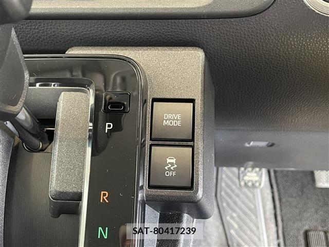 Toyota SIENTA 2024-06 8527336-15