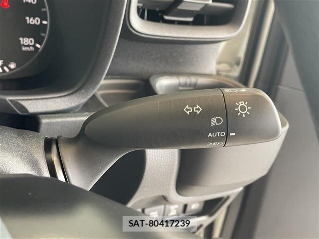 Toyota SIENTA 2024-06 8527336-17