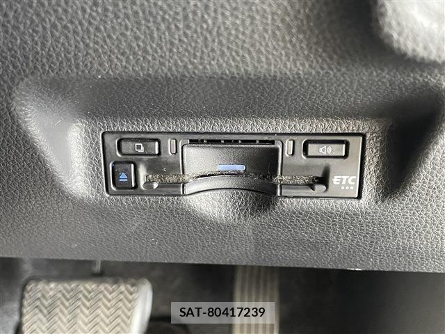 Toyota SIENTA 2024-06 8527336-18
