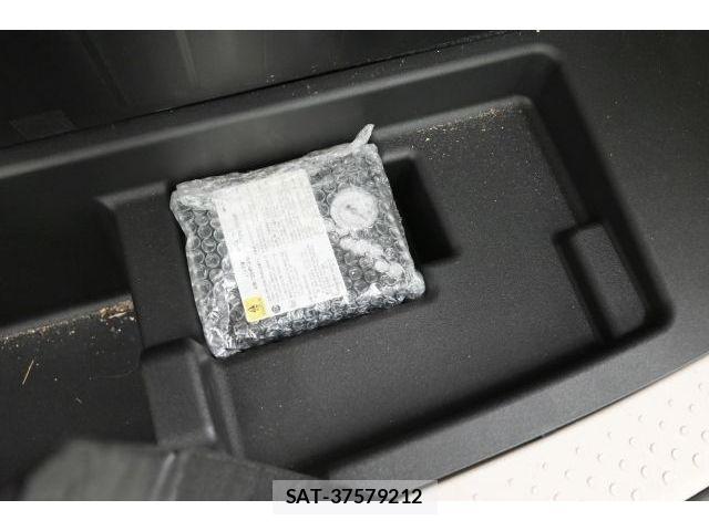 Toyota SIENTA 2021-06 8527337-14