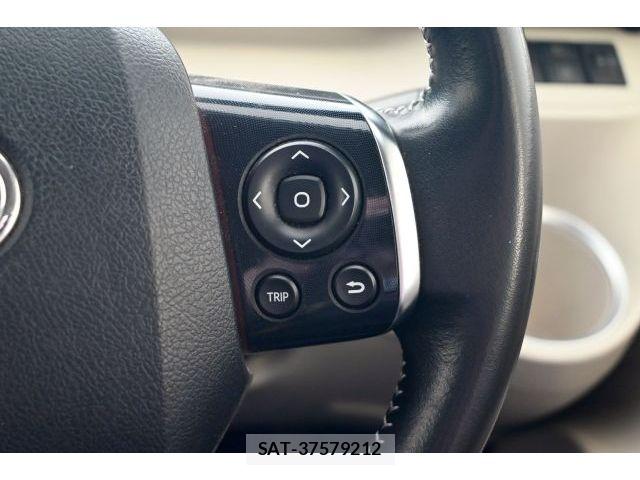 Toyota SIENTA 2021-06 8527337-20