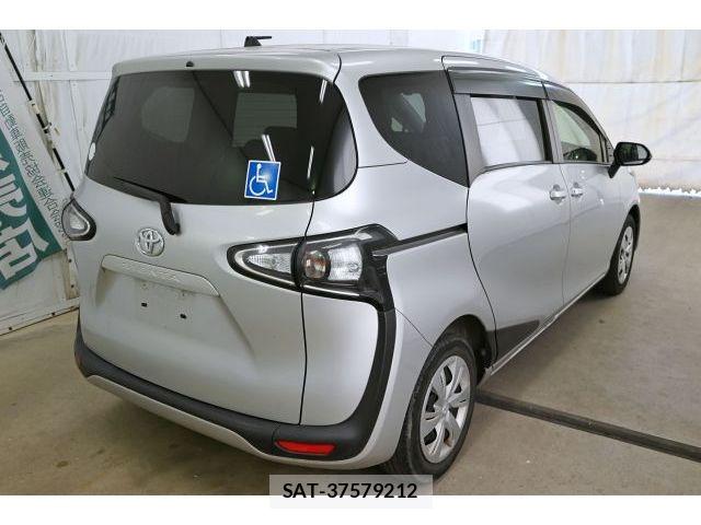 Toyota SIENTA 2021-06 8527337-4