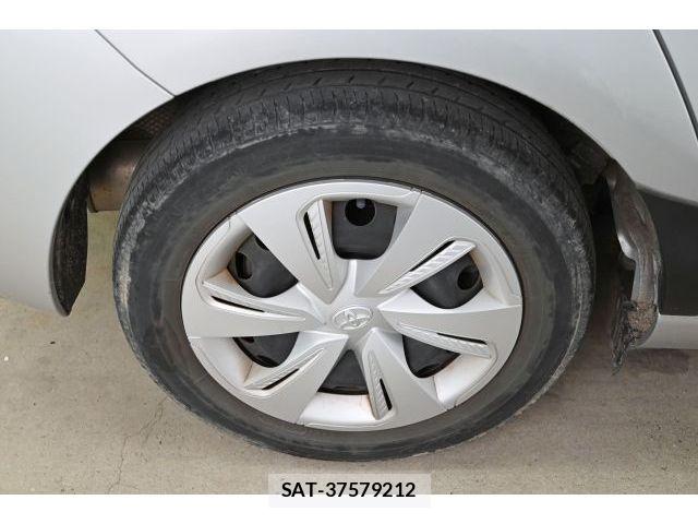 Toyota SIENTA 2021-06 8527337-6