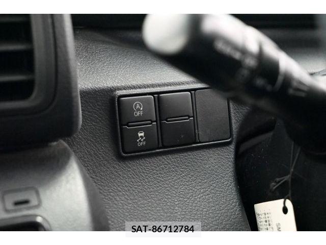 Toyota SIENTA 2017-10 8527361-20