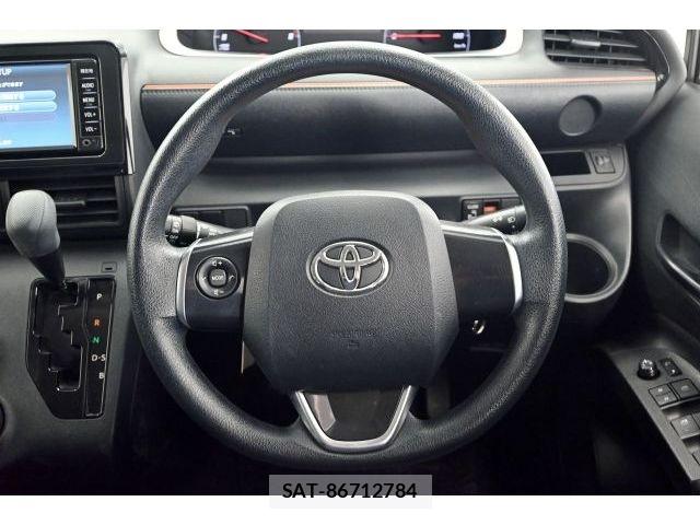 Toyota SIENTA 2017-10 8527361-21