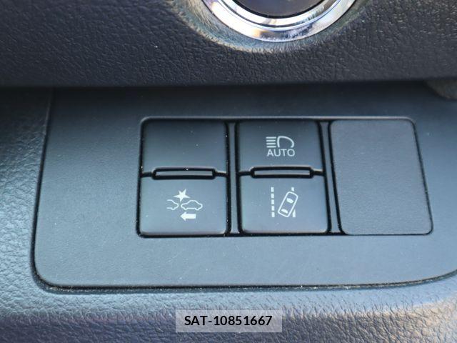Toyota SIENTA 2021-11 8527339-16