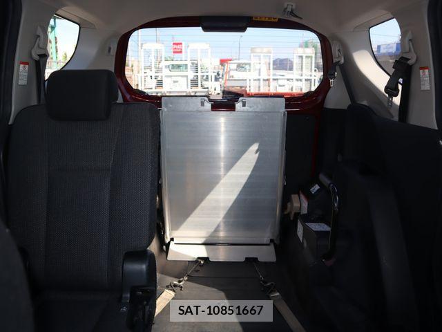 Toyota SIENTA 2021-11 8527339-6