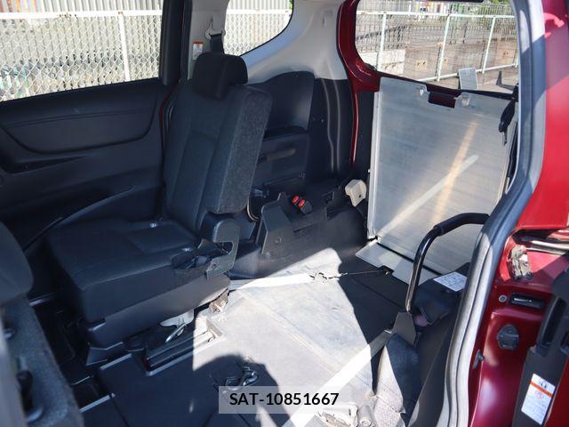 Toyota SIENTA 2021-11 8527339-7