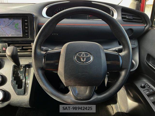 Toyota SIENTA 2015-10 8527354-10