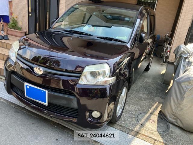 Toyota SIENTA 2014-11 8527362-0