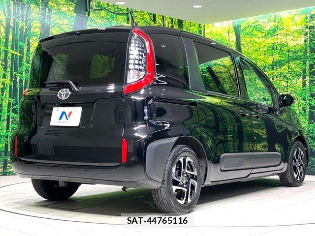 Toyota SIENTA 2024-07 8527332-18