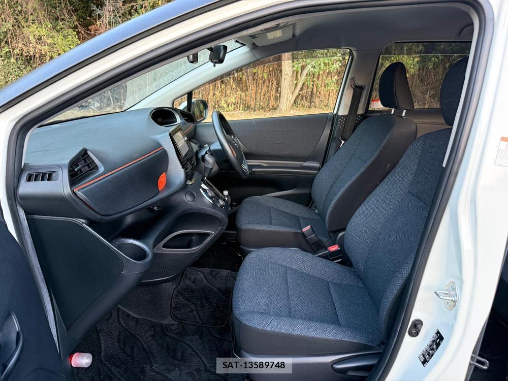 Toyota SIENTA 2016-11 1297071-9