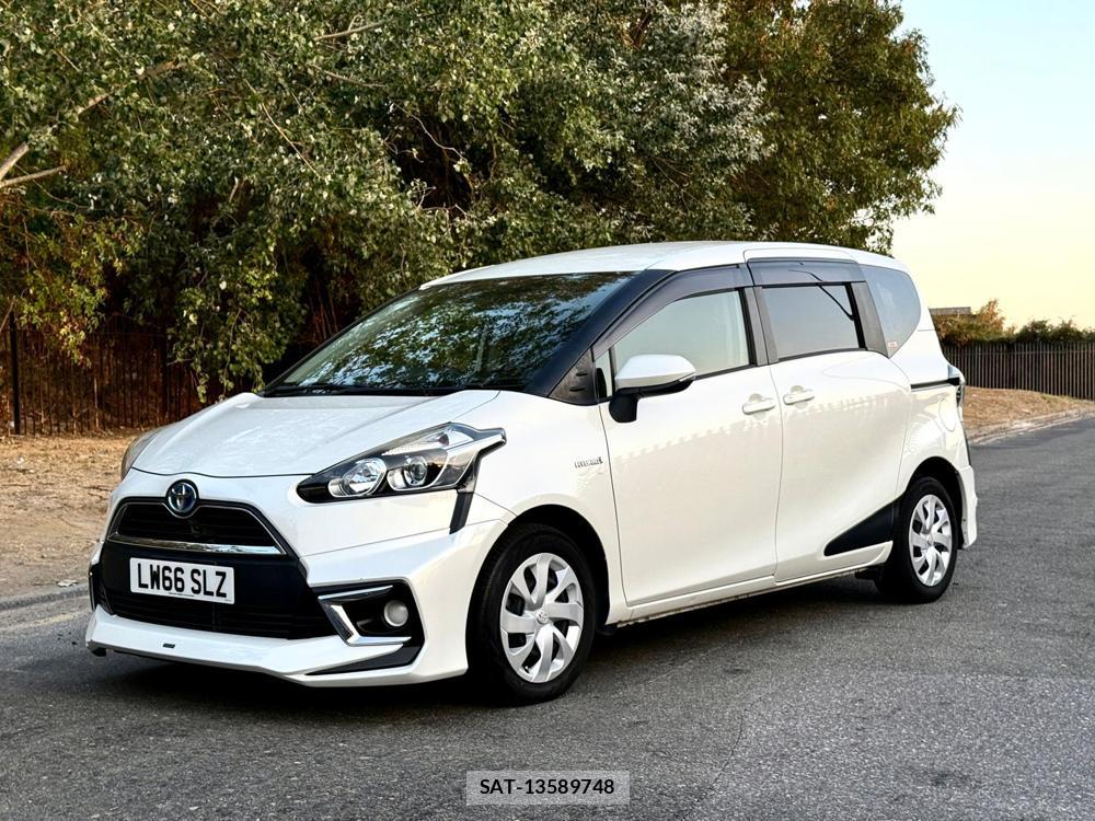 Toyota SIENTA 2016-11 1297071-1