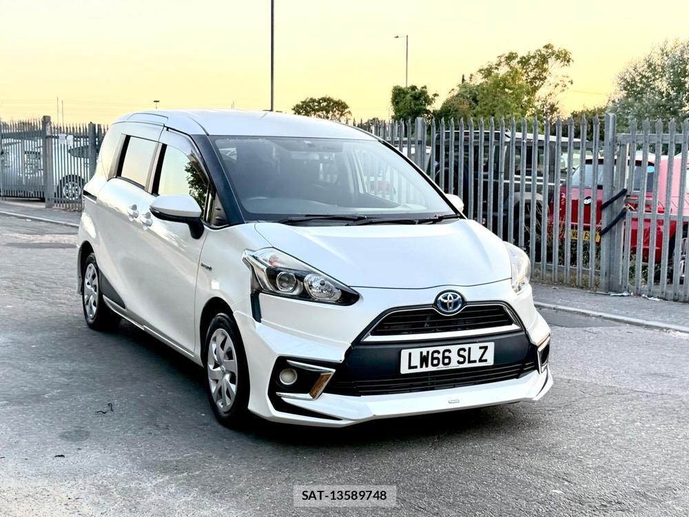 Toyota SIENTA 2016-11 1297071-5
