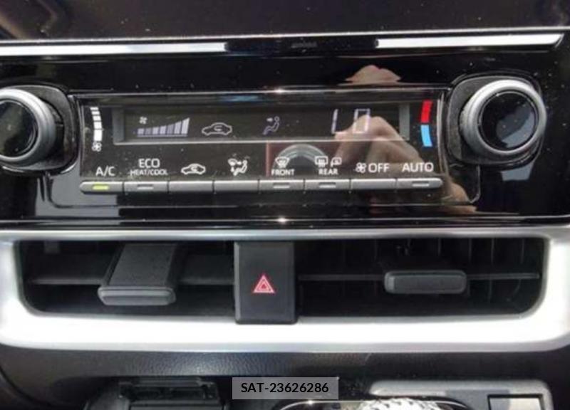 Toyota SIENTA 2024-12 8530563-14