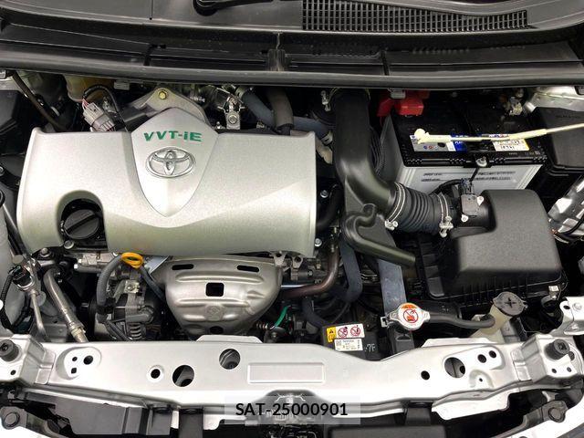 Toyota SIENTA 2019-05 8563539-16