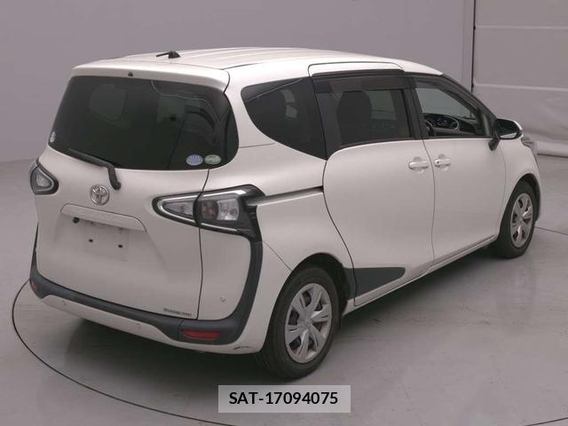 Toyota SIENTA 2019-08 8543895-1