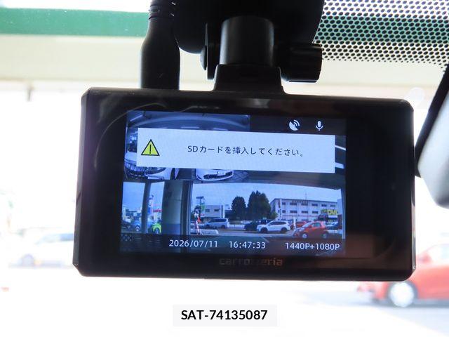 Toyota SIENTA 2022-02 8563536-25
