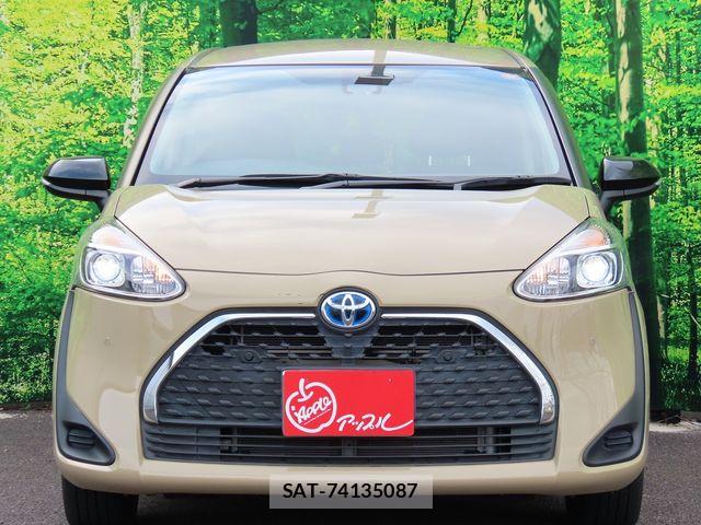 Toyota SIENTA 2022-02 8563536-5