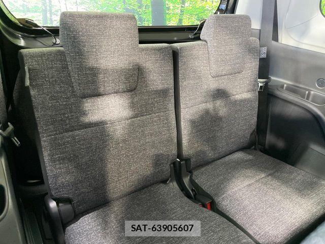Toyota SIENTA 2022-10 8563535-9
