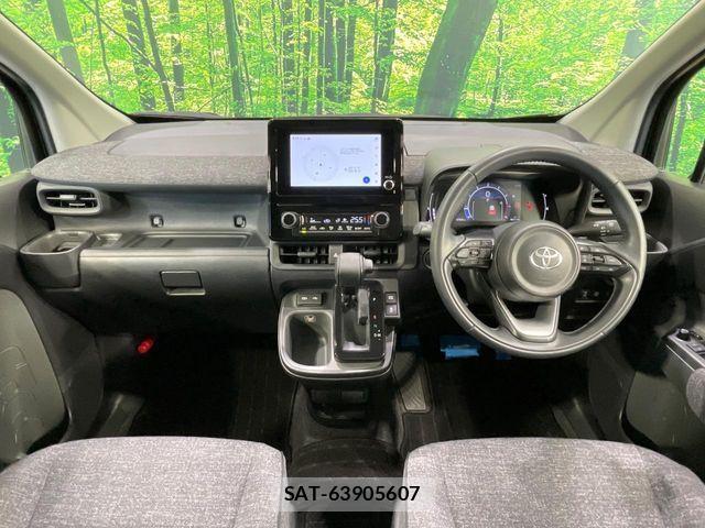 Toyota SIENTA 2022-10 8563535-1