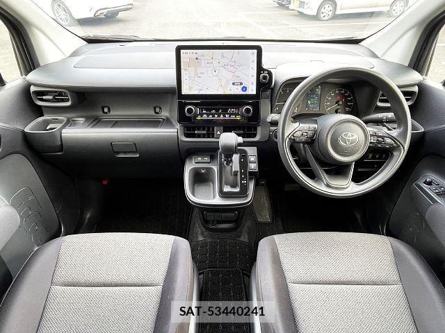 Toyota SIENTA 2023-10 8563534-1