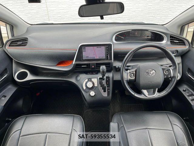 Toyota SIENTA 2015-07 8563540-1