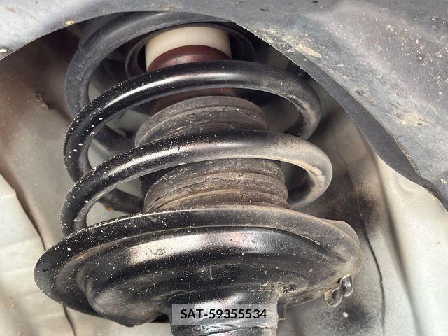 Toyota SIENTA 2015-07 8563540-19