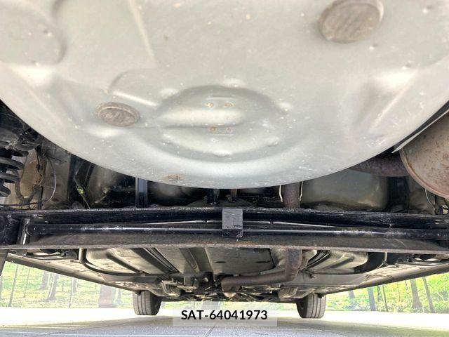 Toyota SIENTA 2016-04 8563541-19