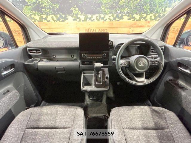 Toyota SIENTA 2025-11 8563533-1