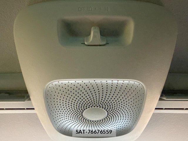 Toyota SIENTA 2025-11 8563533-2