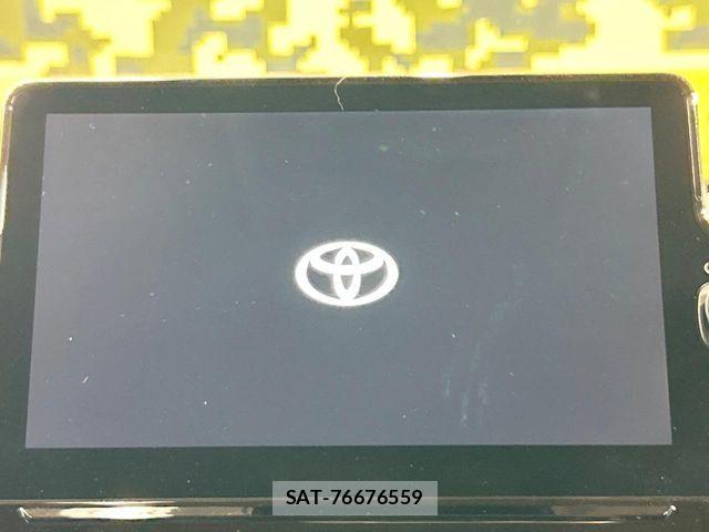 Toyota SIENTA 2025-11 8563533-3