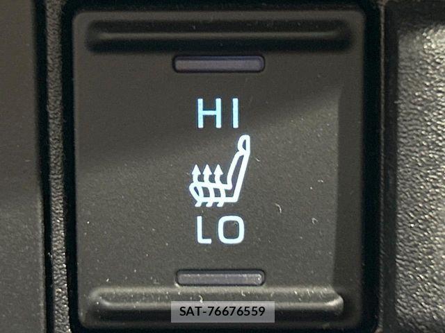 Toyota SIENTA 2025-11 8563533-5